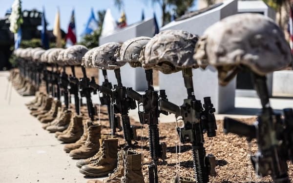 Iraq-war-empty-boots