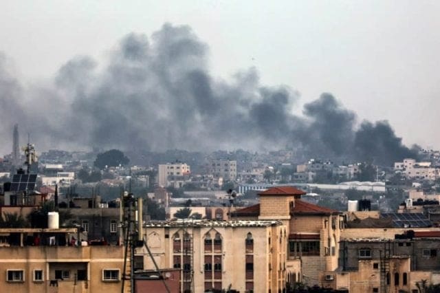 Gaza-at-war-640x426