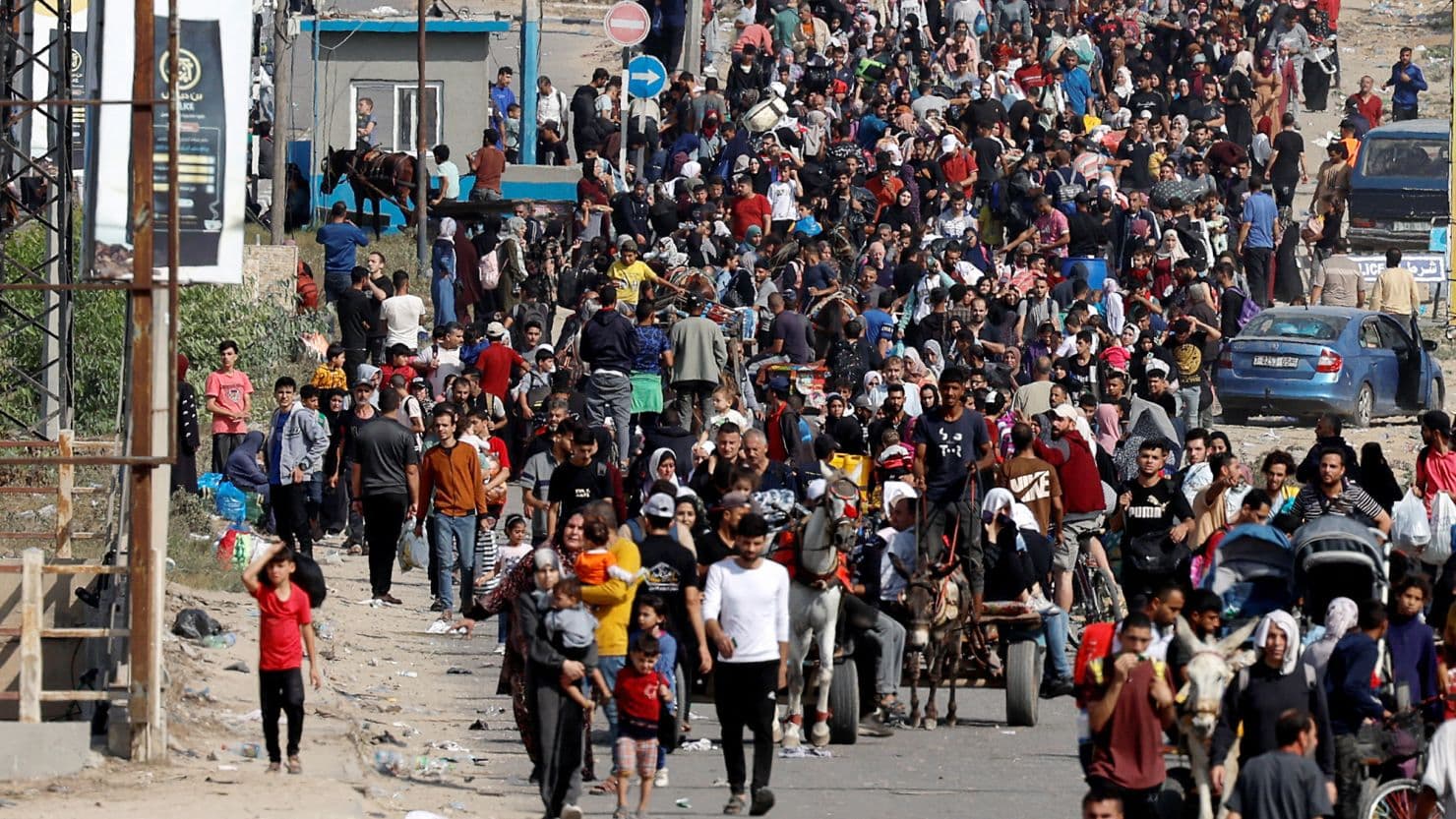 Gazans-moving-south